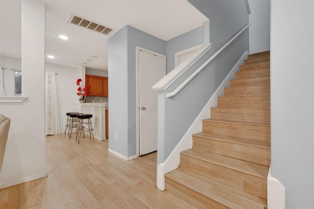 6626 Stonecross Creek Lane, Katy, TX 77449