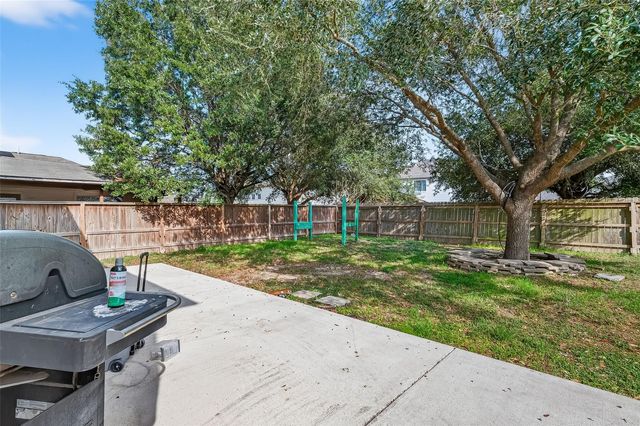 6626 Stonecross Creek Lane, Katy, TX 77449