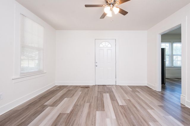 715 Maple Street, Little Rock, AR 72205