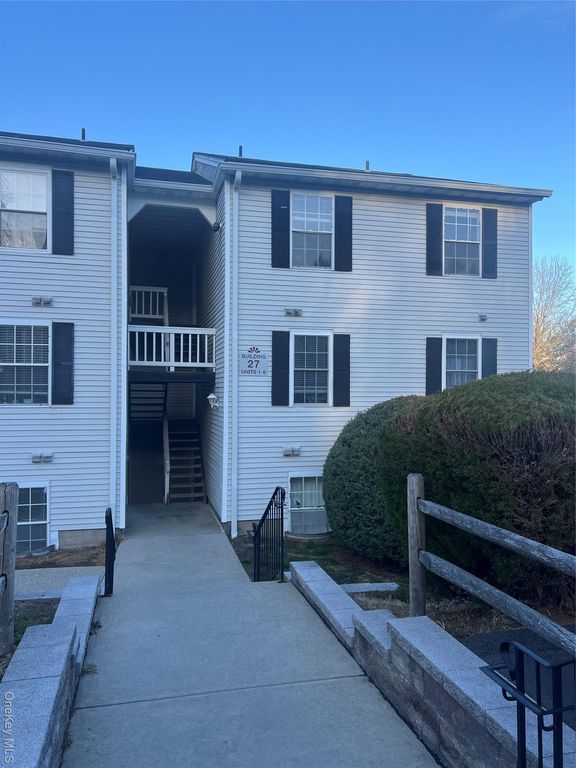 27 Lexington Hill 5, Harriman, NY 10926