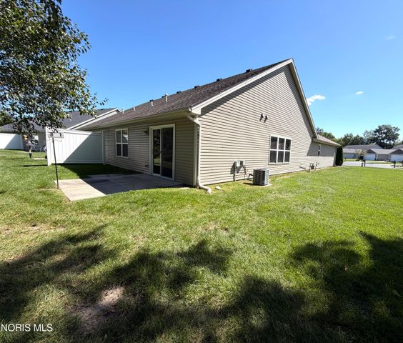 10634 River Oaks Drive, Perrysburg, OH 43551