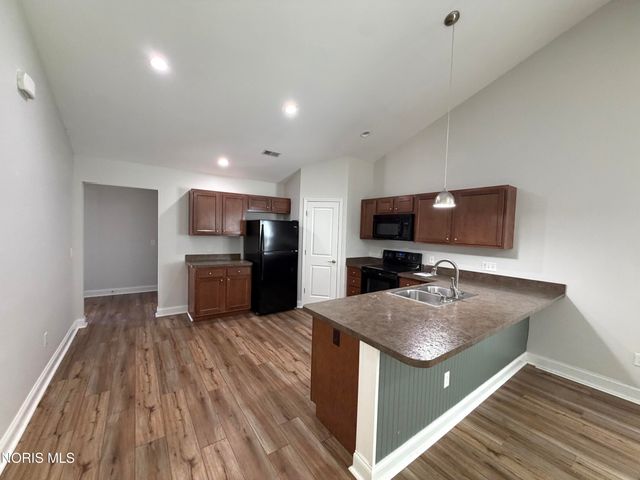 10634 River Oaks Drive, Perrysburg, OH 43551
