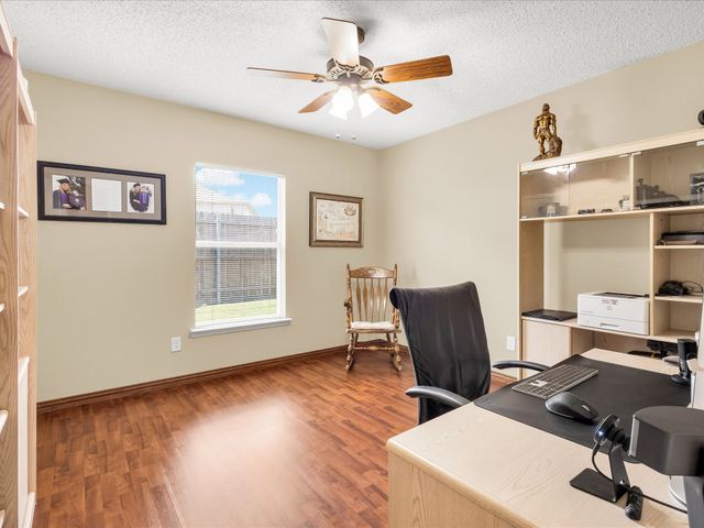 10117 High Bluff Drive, Fort Worth, TX 76108