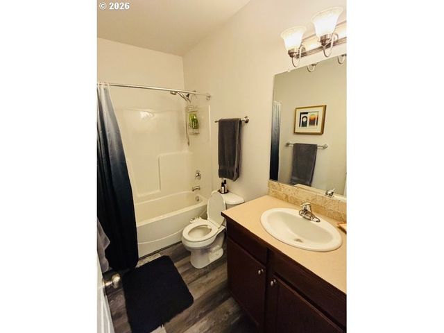 5367 ELK RIDGE Dr, Eugene, OR 97402