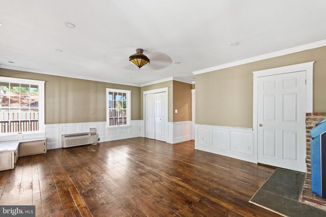 6012 CLAMES DR, Alexandria, VA 22310