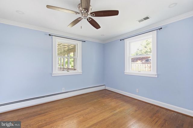6012 CLAMES DR, Alexandria, VA 22310