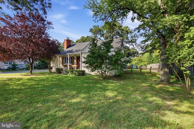 6012 CLAMES DR, Alexandria, VA 22310
