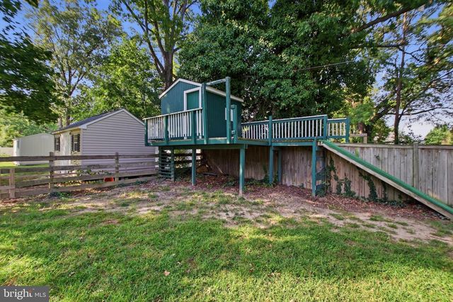 6012 CLAMES DR, Alexandria, VA 22310