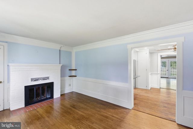 6012 CLAMES DR, Alexandria, VA 22310