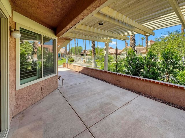 42215 Sultan Avenue, Palm Desert, CA 92211