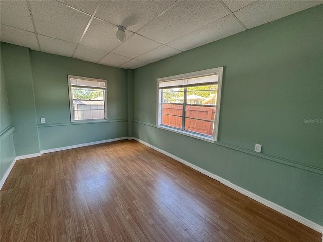 8516 N 12TH STREET, Tampa, FL 33604