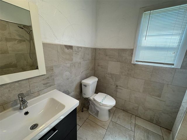 8516 N 12TH STREET, Tampa, FL 33604