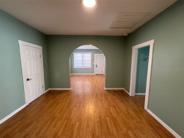 8516 N 12TH STREET, Tampa, FL 33604