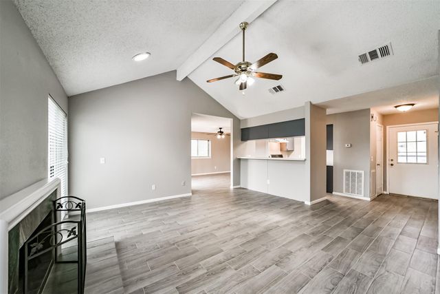 1613 Brook Meadow Drive, La Porte, TX 77571