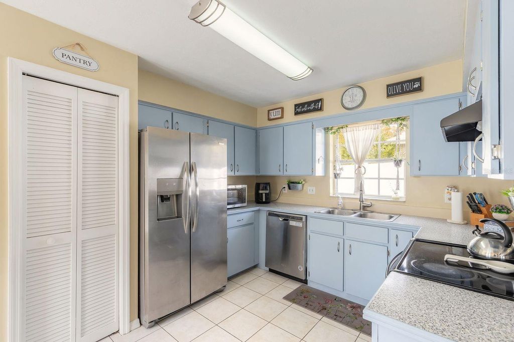 Image 14 of property listing at 6231 POPLAR GROVE DRIVE, Port Orange, FL 32127