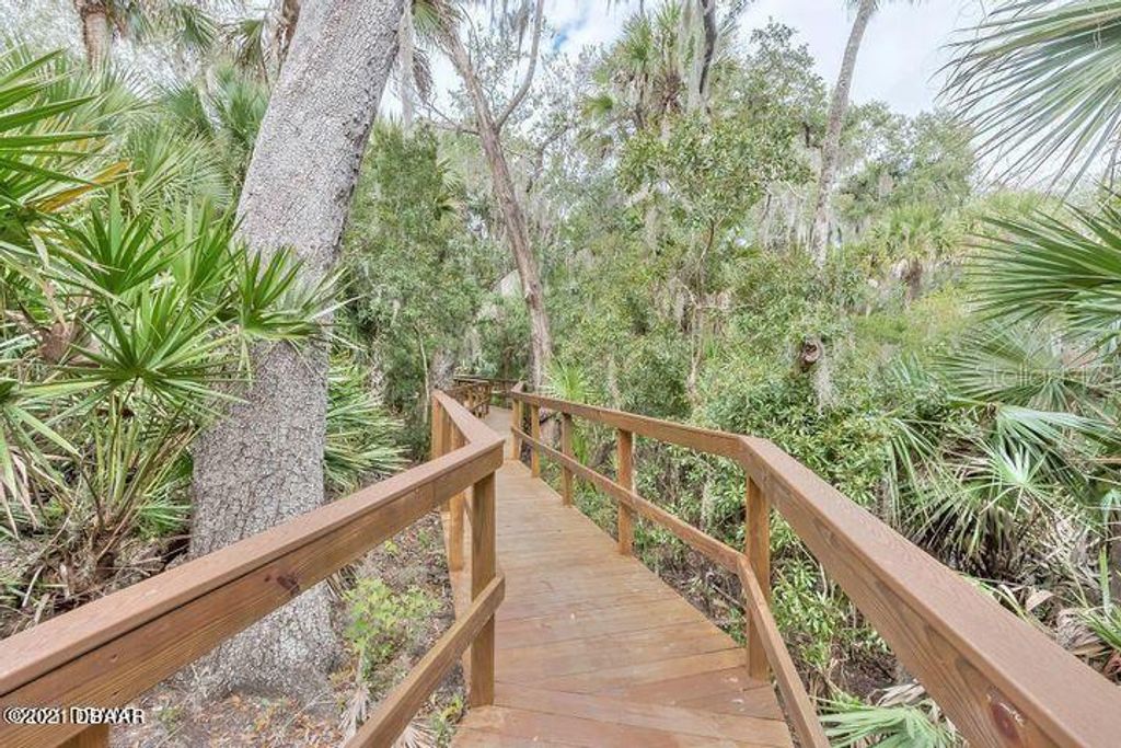 Image 35 of property listing at 6231 POPLAR GROVE DRIVE, Port Orange, FL 32127