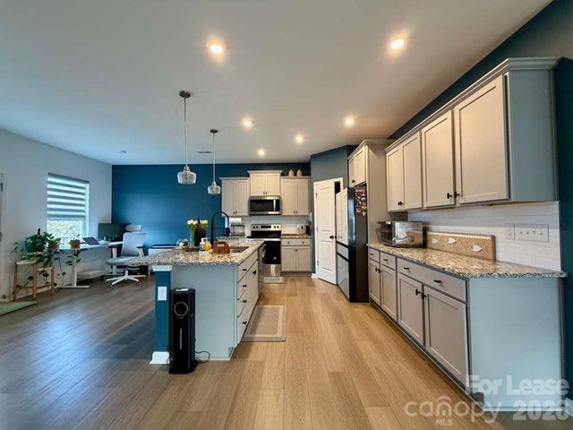 14036 Canemeadow Drive, Charlotte, NC 28278