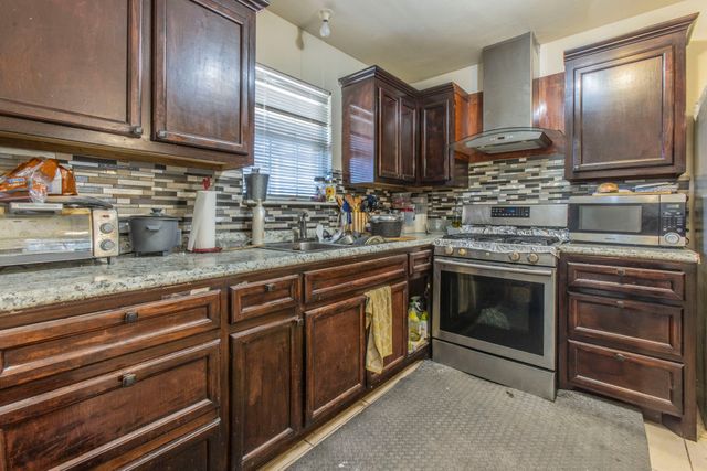 2618 S 24th Street, Waco, TX 76706