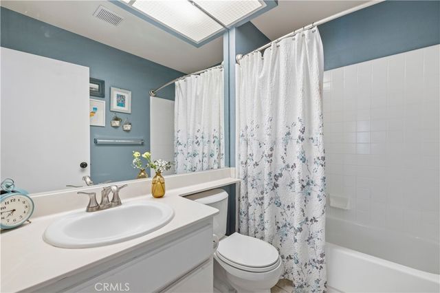 27209 Bidwell Lane, Valencia, CA 91354