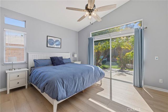 27209 Bidwell Lane, Valencia, CA 91354