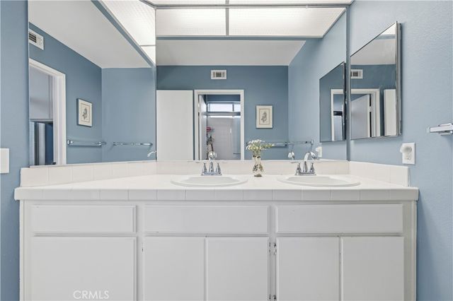 27209 Bidwell Lane, Valencia, CA 91354