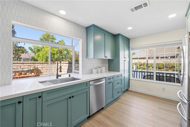 27209 Bidwell Lane, Valencia, CA 91354