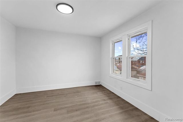 7722 Miller Road, Dearborn, MI 48126