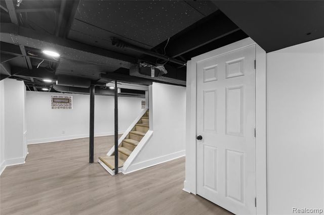 7722 Miller Road, Dearborn, MI 48126