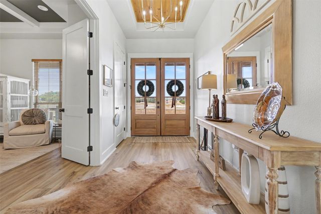 500 Yellow Senna PL, Liberty Hill, TX 78642