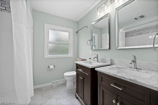 26553 Hilliard Boulevard, Westlake, OH 44145