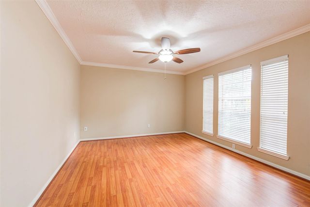 518 Ellingham Drive, Katy, TX 77450