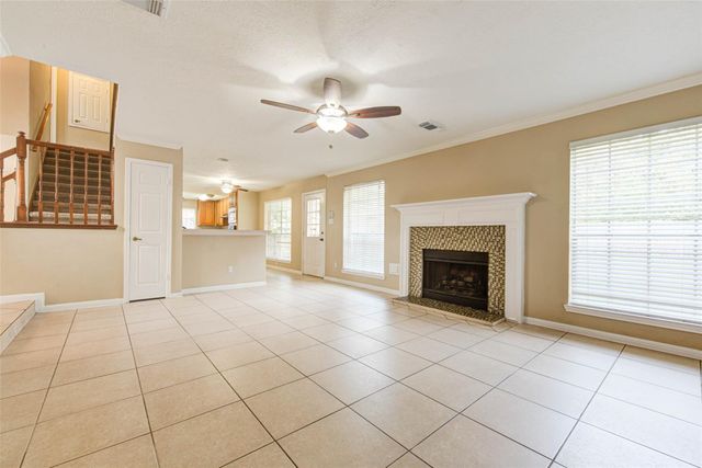518 Ellingham Drive, Katy, TX 77450