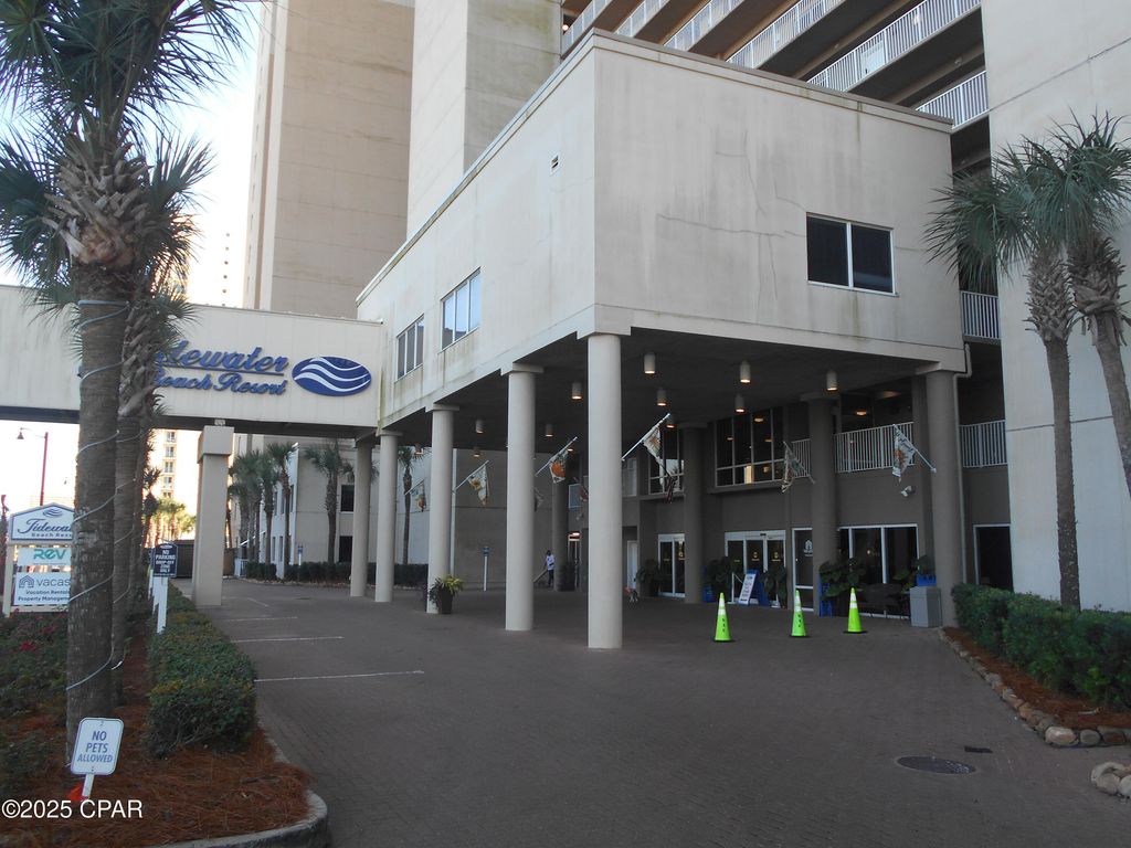 Image 4 of property listing at 16819 Front Beach Road 1506, Panama City Beach, FL 32413