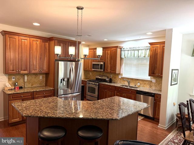 90 ERNST CT, Mays Landing, NJ 08330