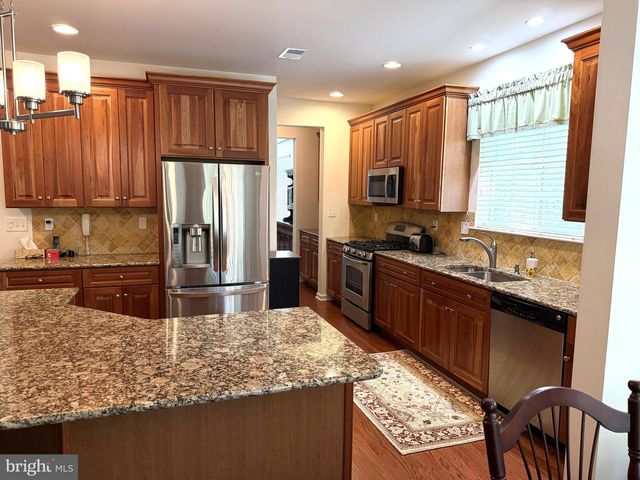 90 ERNST CT, Mays Landing, NJ 08330