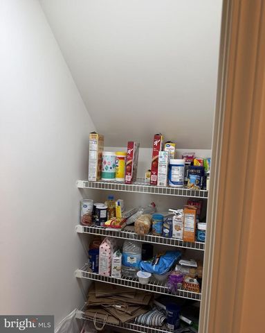 90 ERNST CT, Mays Landing, NJ 08330