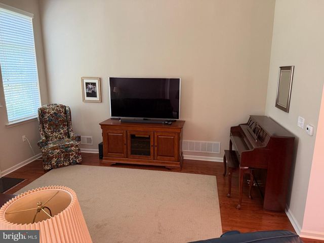 90 ERNST CT, Mays Landing, NJ 08330