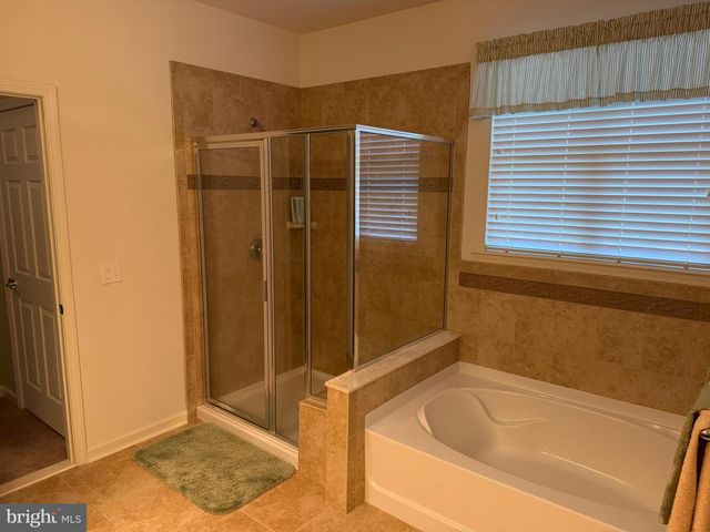 90 ERNST CT, Mays Landing, NJ 08330