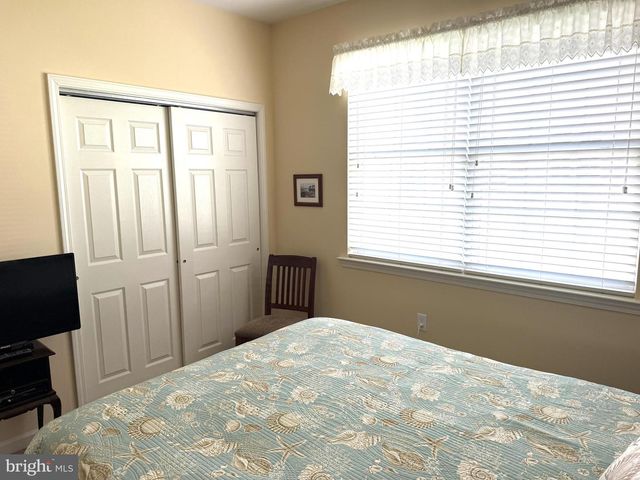 90 ERNST CT, Mays Landing, NJ 08330