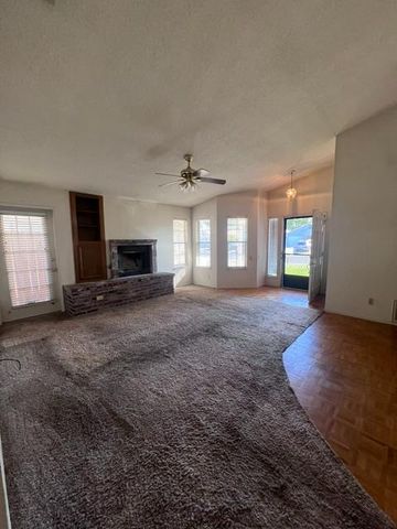 618 Carpenter, Roseville, CA 95678