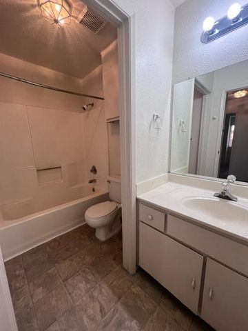 618 Carpenter, Roseville, CA 95678