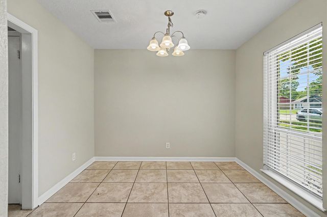 9405 Vicksburg Avenue, Texas City, TX 77591