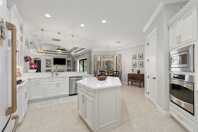 5717 TERNWATER PLACE, Lithia, FL 33547