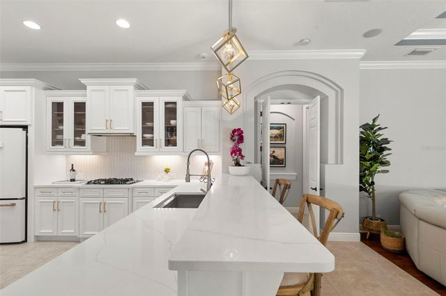 5717 TERNWATER PLACE, Lithia, FL 33547