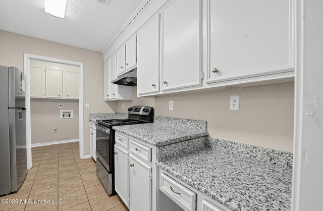 2046 Beechwood Boulevard, Pearl, MS 39208