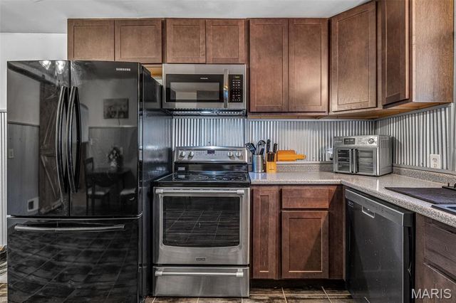 903 Mississippi Avenue, Crystal City, MO 63019