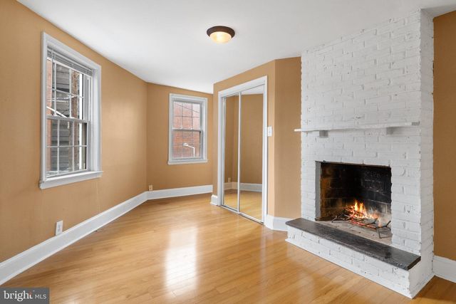 2714 SOUTH ST, Philadelphia, PA 19146