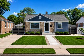 9611 Reeves Court, Franklin Park, IL 60131