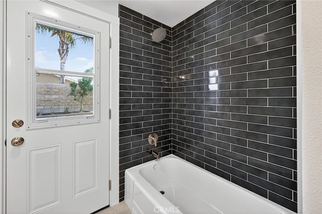 629 S Yorba, Orange, CA 92869