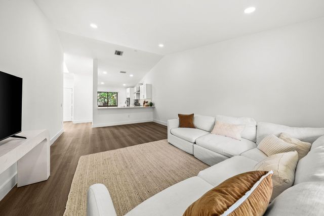 13105 Belhaven Court 15, Wellington, FL 33414